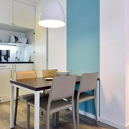 アパート Anna Duene Anna Duene 1-25 4*